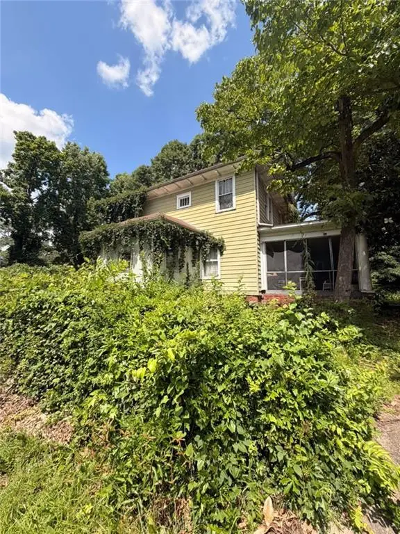 2710 Memorial Drive Se, Atlanta, GA 30317 - #1
