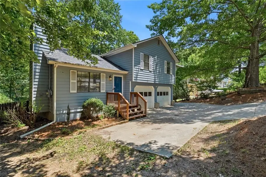 4127 Warren Road, Flowery Branch, GA 30542 - #2