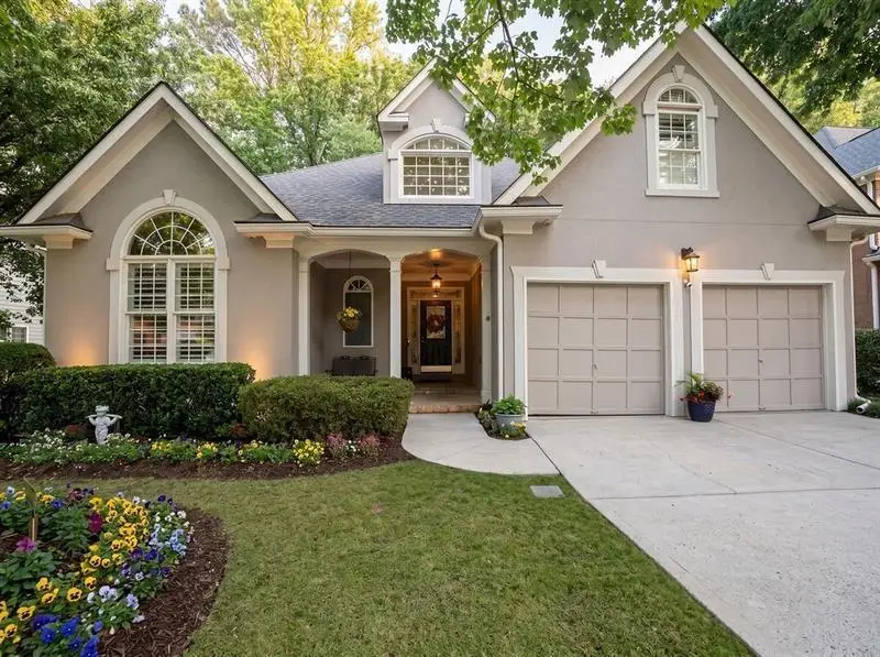 850 Lake Medlock Drive, Alpharetta, GA 30022 - #1