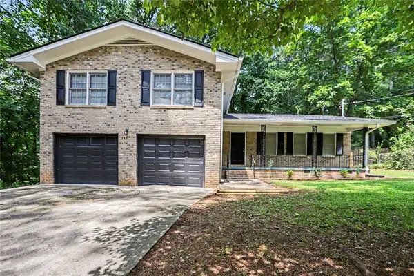 345 Fond Du Lac Drive, Stone Mountain, GA 30088