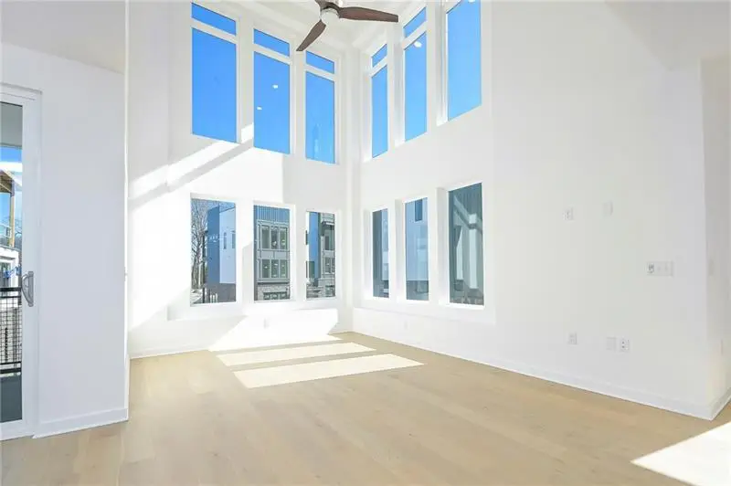 1050 Stacks Avenue Se #1510, Atlanta, GA 30315 - #3