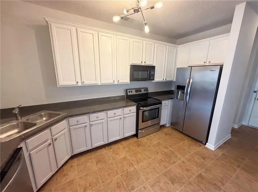 7553 Rutgers Circle, Fairburn, GA 30213 - #2