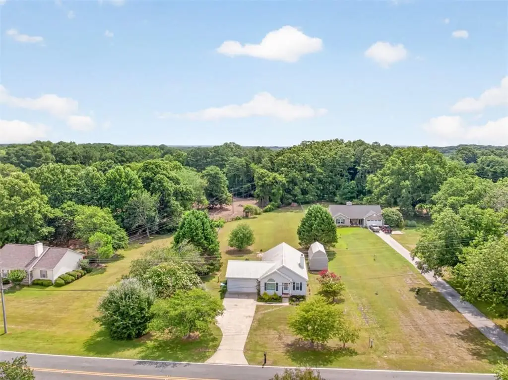 470 Hammond Road, Statham, GA 30666 - #1