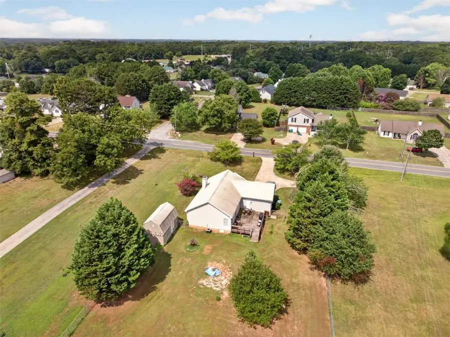 470 Hammond Road, Statham, GA 30666 - #3