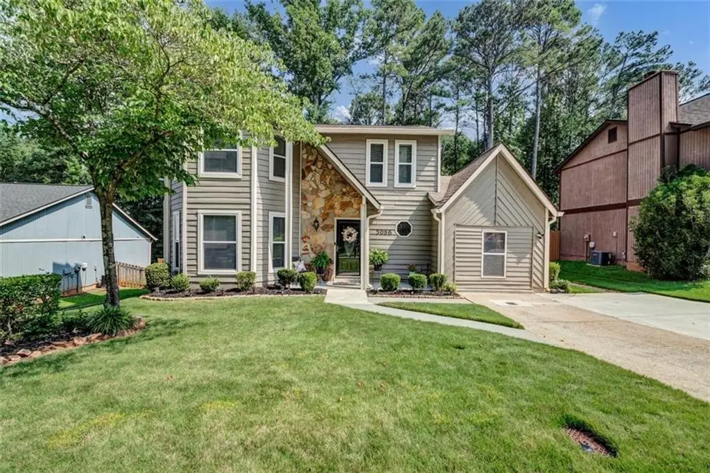 5086 N Woodbridge Trail, Stone Mountain, GA 30088 - #1
