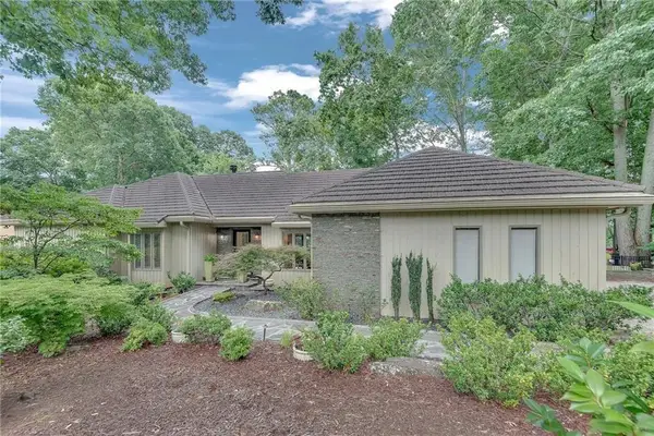 4085 Roxburgh Drive, Roswell, GA 30076
