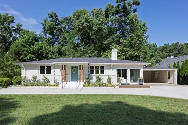 401 Cottonwood Drive, Woodstock, GA 30189