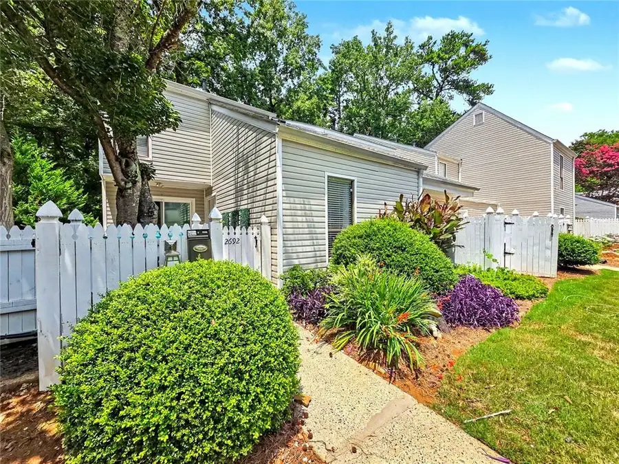 2692 Meadowlawn Drive Se, Marietta, GA 30067 - #2