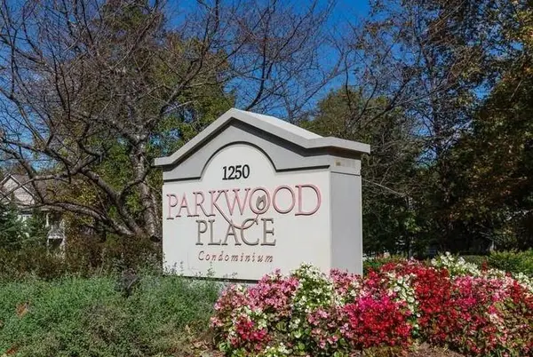 1250 Parkwood Circle Se #1305, Atlanta, GA 30339