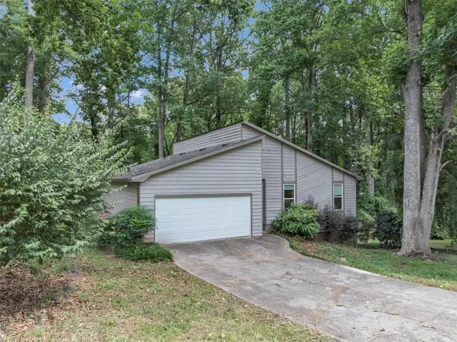 5065 Carole Place, Stone Mountain, GA 30087 - #3