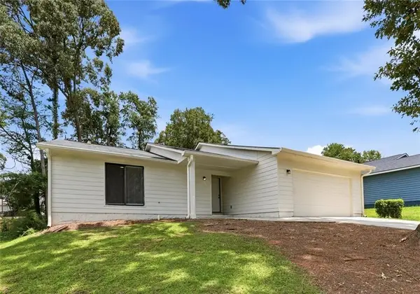 8413 Glenwoods Terrace, Riverdale, GA 30274