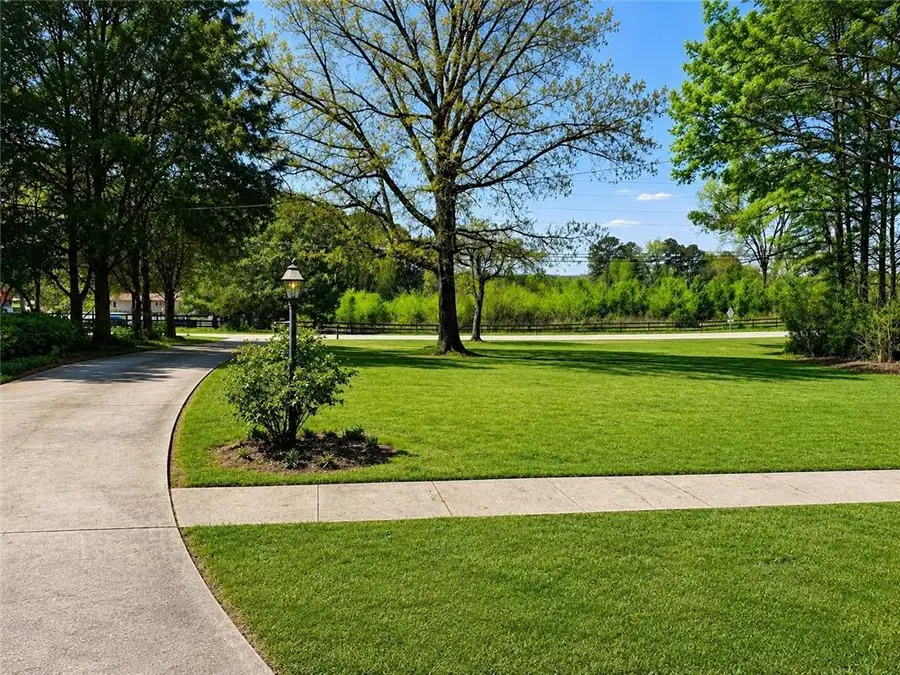 3418 Johnson Dr, Snellville, GA 30039 - #2