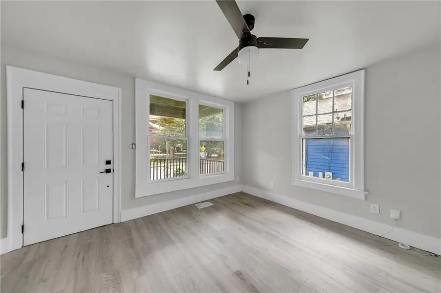 1053 Metropolitan Parkway Sw, Atlanta, GA 30310 - #2