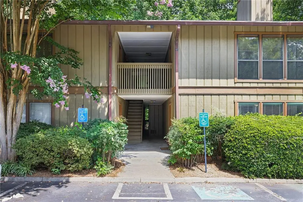 1014 Dunbar Drive, Dunwoody, GA 30338 - #1