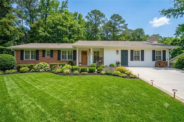 2168 Cannon Hill Road Sw, Lilburn, GA 30047