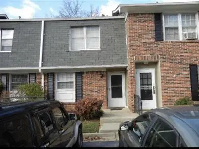 2040 Kings Gate Circle #B, Snellville, GA 30078