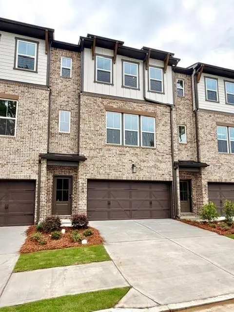 364 Sunset Hollow Street, Sugar Hill, GA 30518