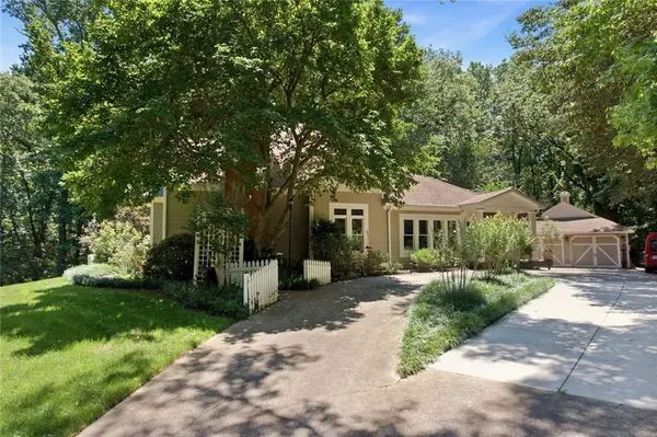 1042 Bailey Road, Woodstock, GA 30188