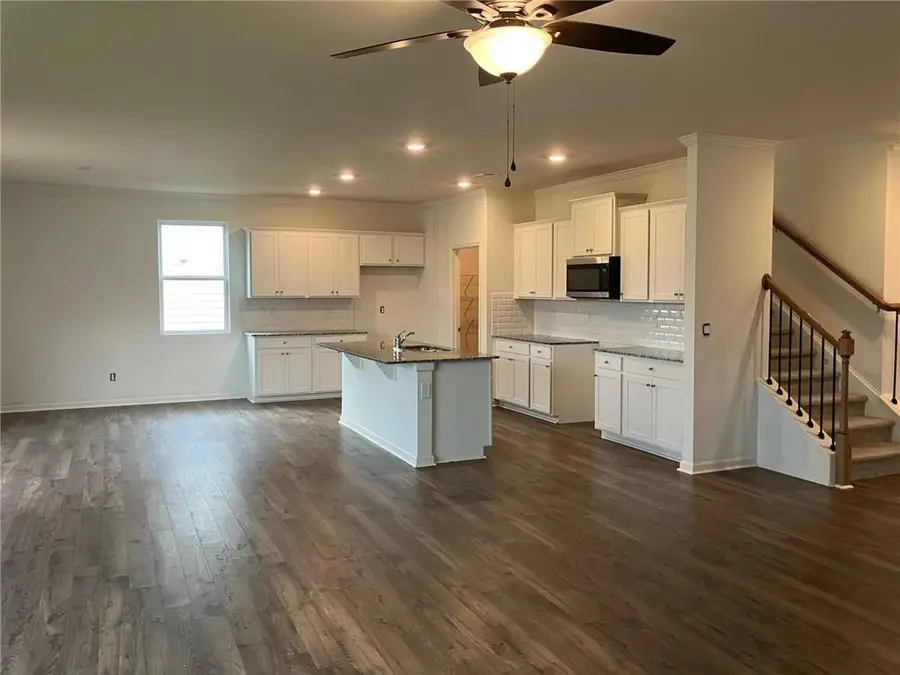4181 Oakhurst Drive, Fairburn, GA 30213 - #3