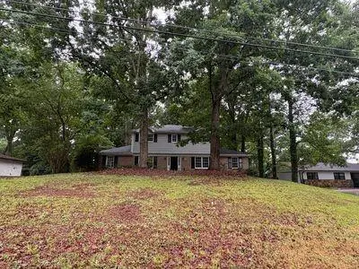 1337 Cotton Creek Drive, Lawrenceville, GA 30045