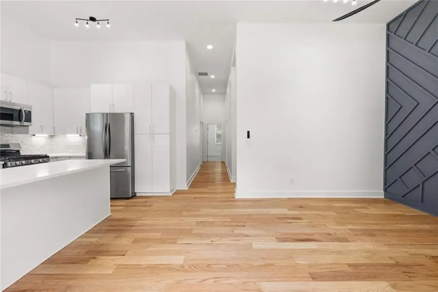2585 Hood Avenue Nw, Atlanta, GA 30318 - #3