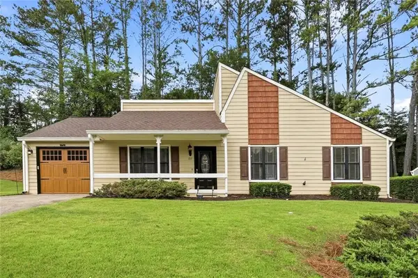 107 Riverchase Drive, Woodstock, GA 30188