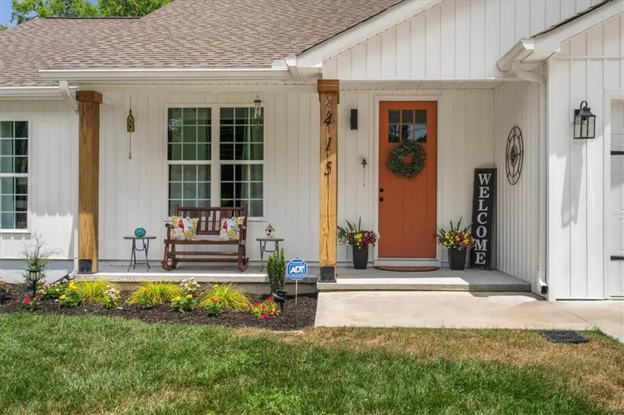 415 W Fort Street, Chatsworth, GA 30705 - #2