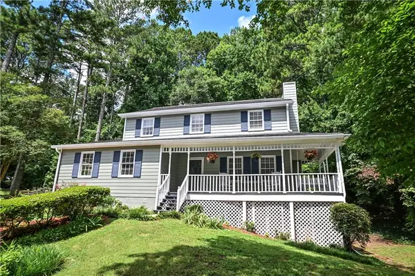 4069 Burnside Lane Nw, Lilburn, GA 30047