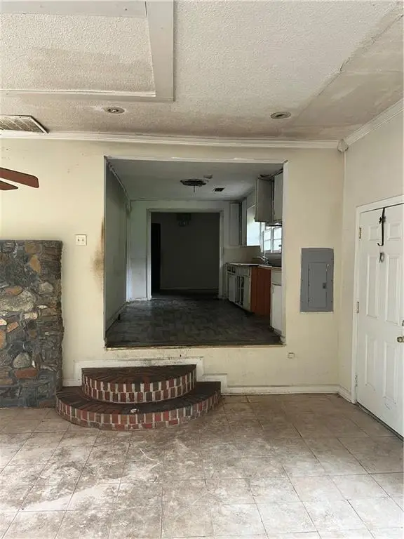 705 Neese Road, Woodstock, GA 30188 - #3