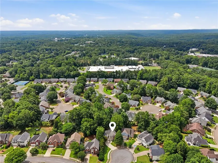 305 Bloomfield Court, Roswell, GA 30075 - #2