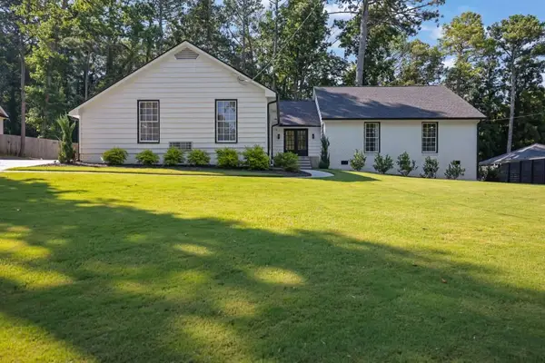 514 Dogwood Circle, Norcross, GA 30071