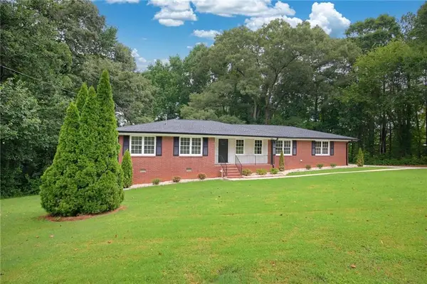 1502 Kings Road, Marietta, GA 30062