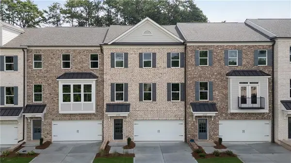 2739 Hallwood Lane, Suwanee, GA 30024