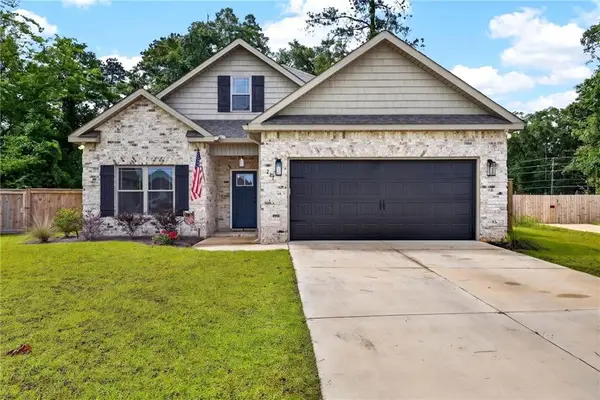 217 Willowbrook Lane, Kathleen, GA 31047
