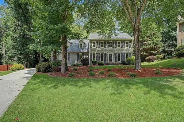 4352 Deerbrook Way, Lilburn, GA 30047