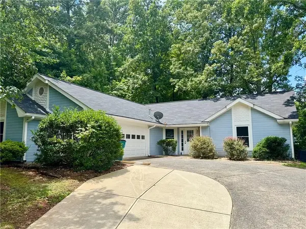 471 Springfield Drive, Woodstock, GA 30188
