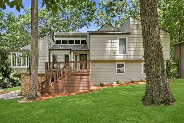 3372 Woodrun Trail, Marietta, GA 30062
