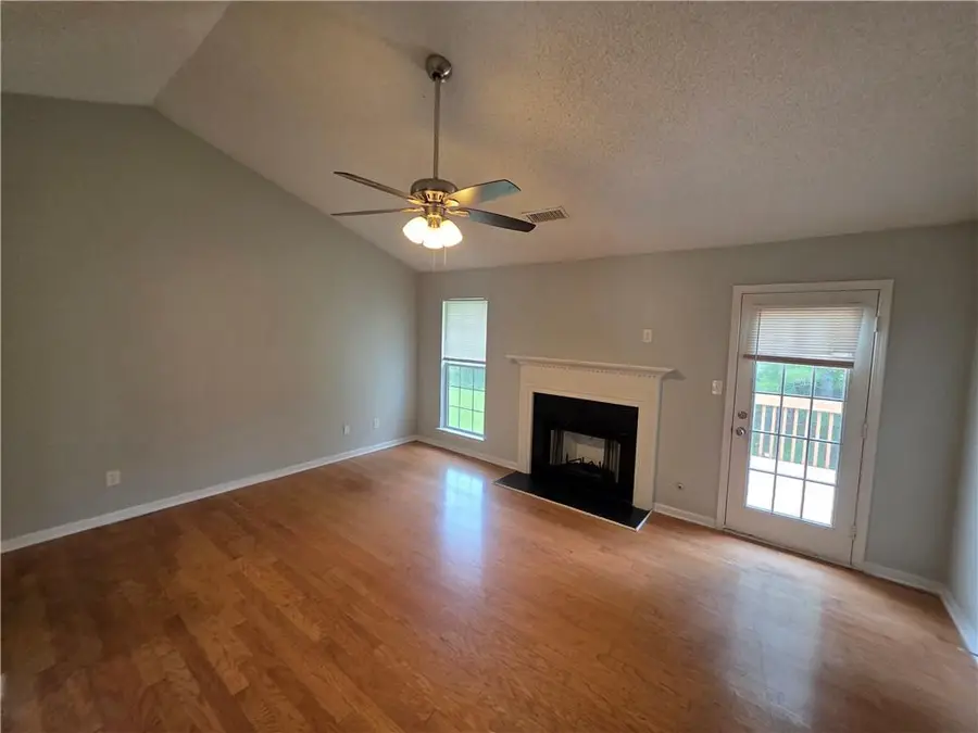 6924 Biscayne Blvd, Rex, GA 30273 - #3