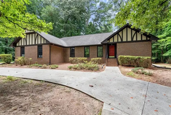 235 Devilla Court, Fayetteville, GA 30214