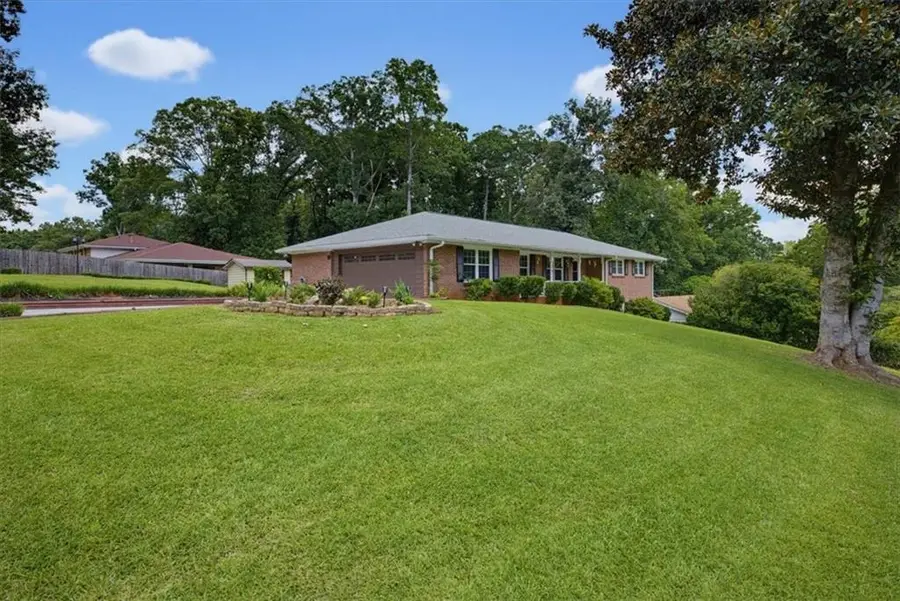 905 Hargett, Stone Mountain, GA 30083 - #3