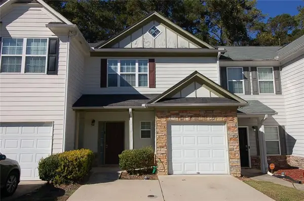 6956 Rogers Point, Lithonia, GA 30058