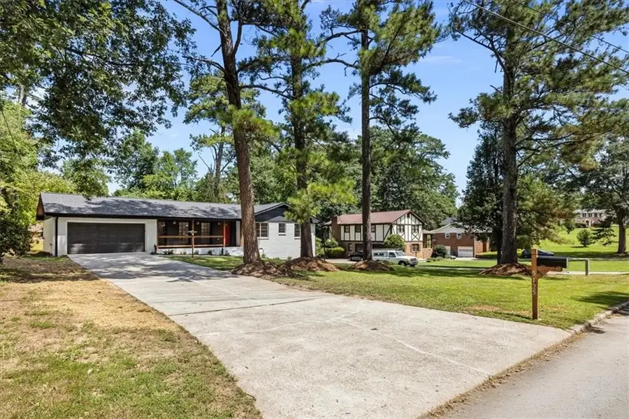 5125 Flakes Mill Road, Ellenwood, GA 30294 - #2