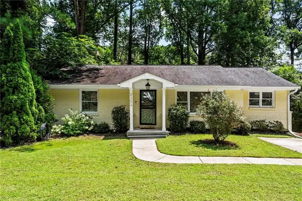 2202 Lilac Lane, Decatur, GA 30032