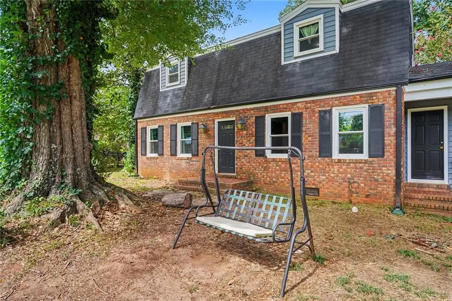 1019 E College Street, Griffin, GA 30224 - #3