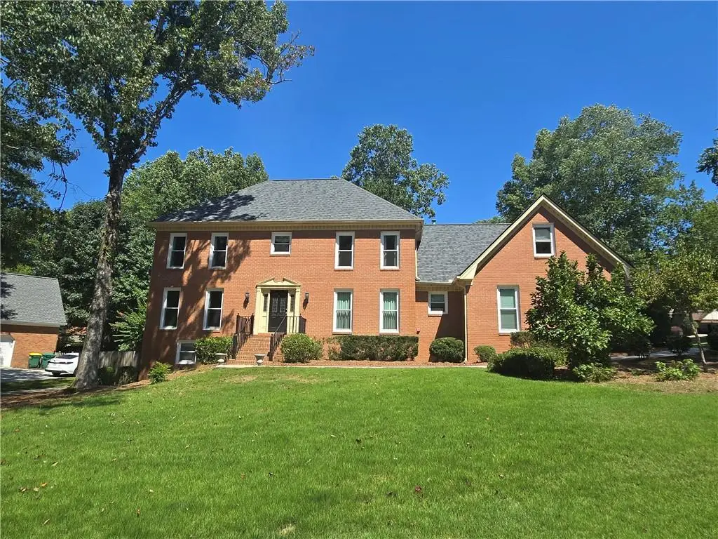 5616 Broxton Circle, Peachtree Corners, GA 30092 - #1