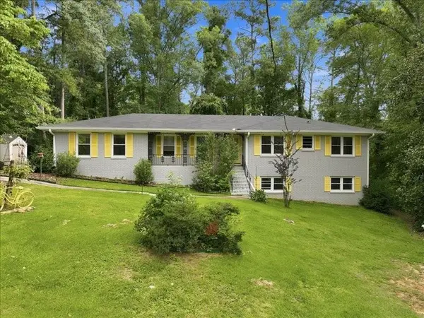 3207 Laura Lane, Lithia Springs, GA 30122