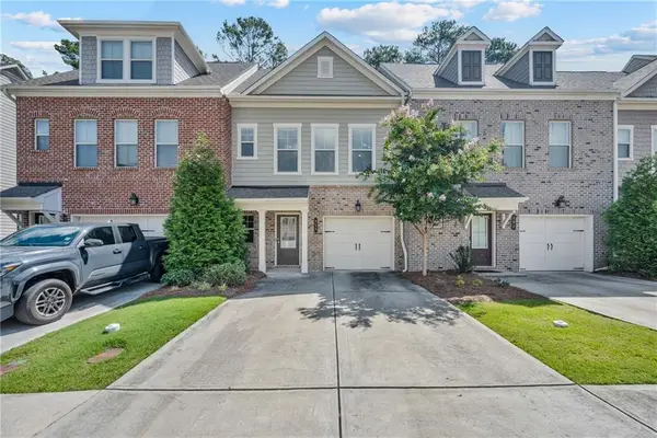 211 Mahone Drive, Lilburn, GA 30047