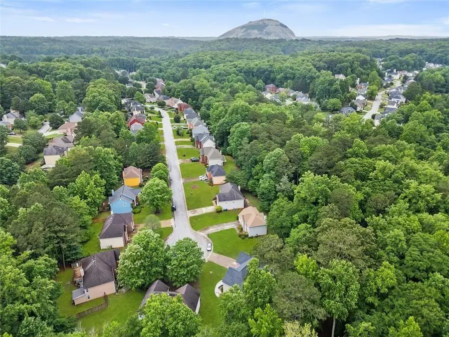 6906 Wynmeadow Drive, Stone Mountain, GA 30087 - #3