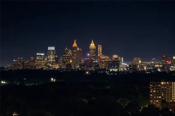 2795 Peachtree Road Ne #1608, Atlanta, GA 30305