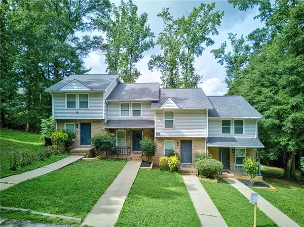 5148 Spring Street, Flowery Branch, GA 30542